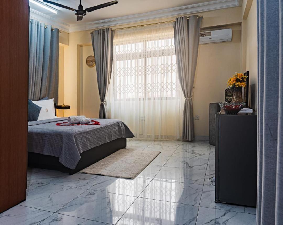 Edgard Hotel 特马 外观 照片
